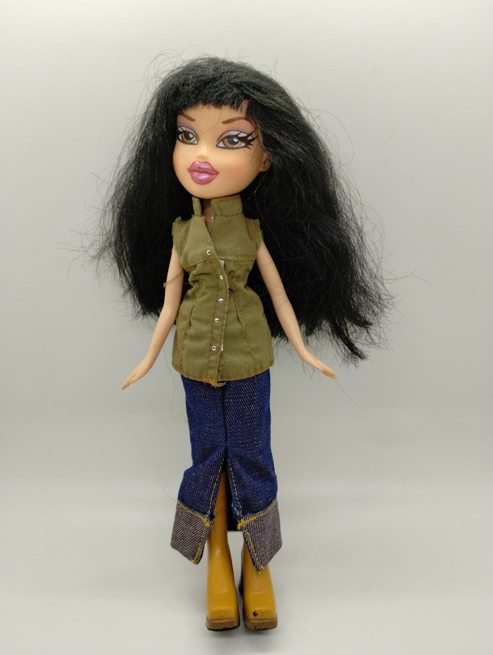 Vintage Bratz Doll Jade MGA 2001 Long Black Hair Brown Eyes - Bangs